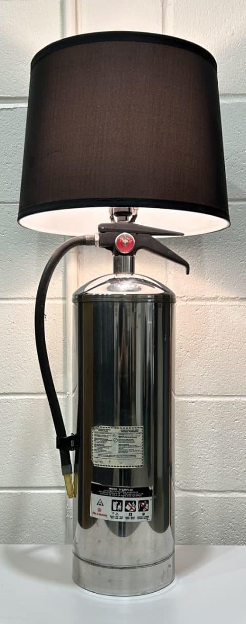 Extinguished Lamp Fire extinguisher lamp | Pompiers Auxiliaires de Montréal